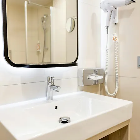 Hotel Ibis Styles 3*